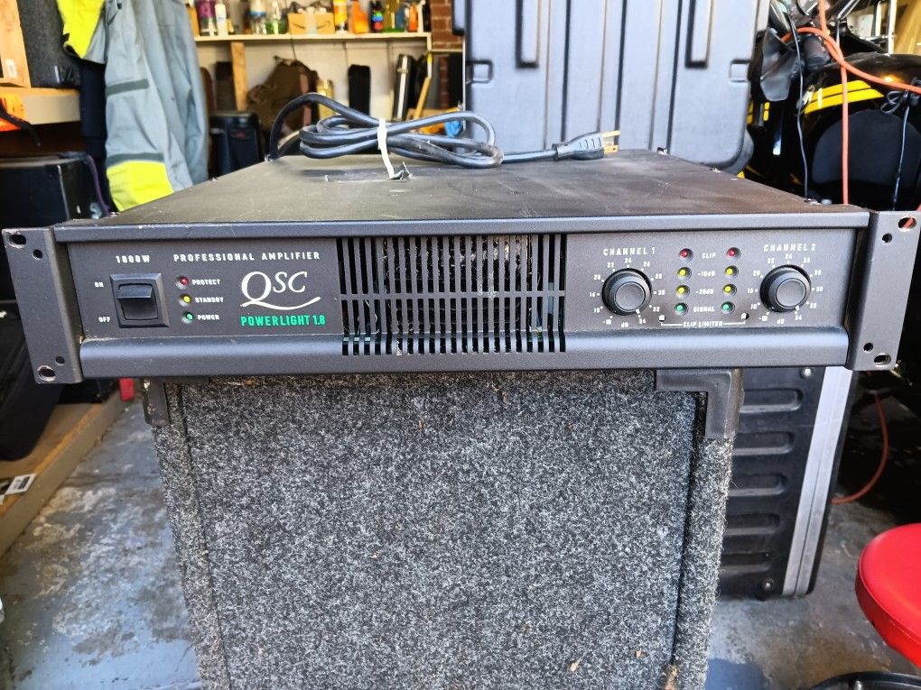 QSC PowerLight Amplifier 1.8 Set Of 2