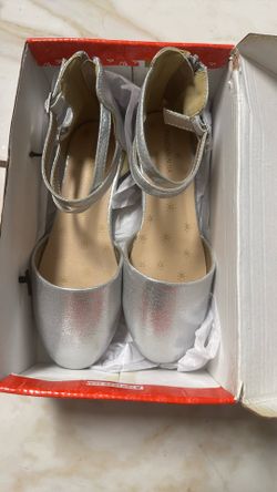 Girls Flats Size 8