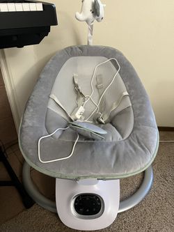 Mom Cozy Baby Swing