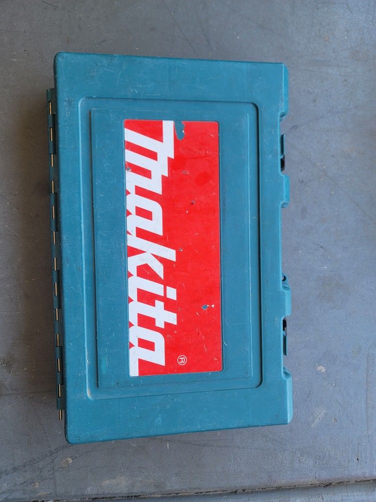 Maikita Hammer Drill