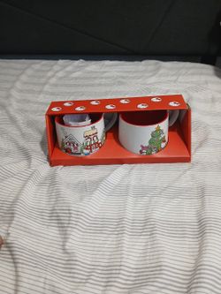 Hello Kitty Christmas 2 Set Cups