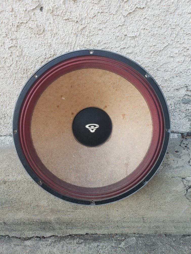CERWIN VEGA WOOFER SPEAKER