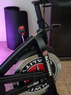 Schwinn IC3 Stationary bike new there $600 on Sale $199