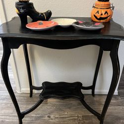 shabby chic small table 