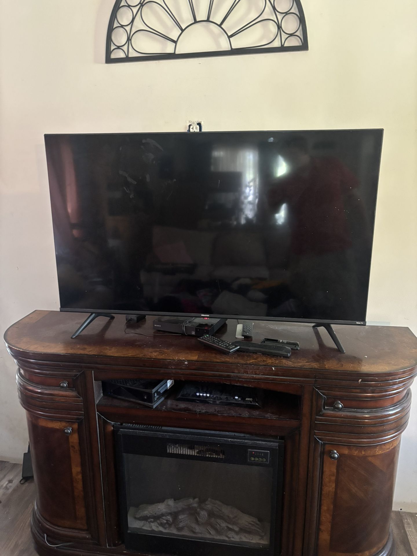Big Roku TV
