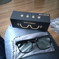 Smart.\nGlasses