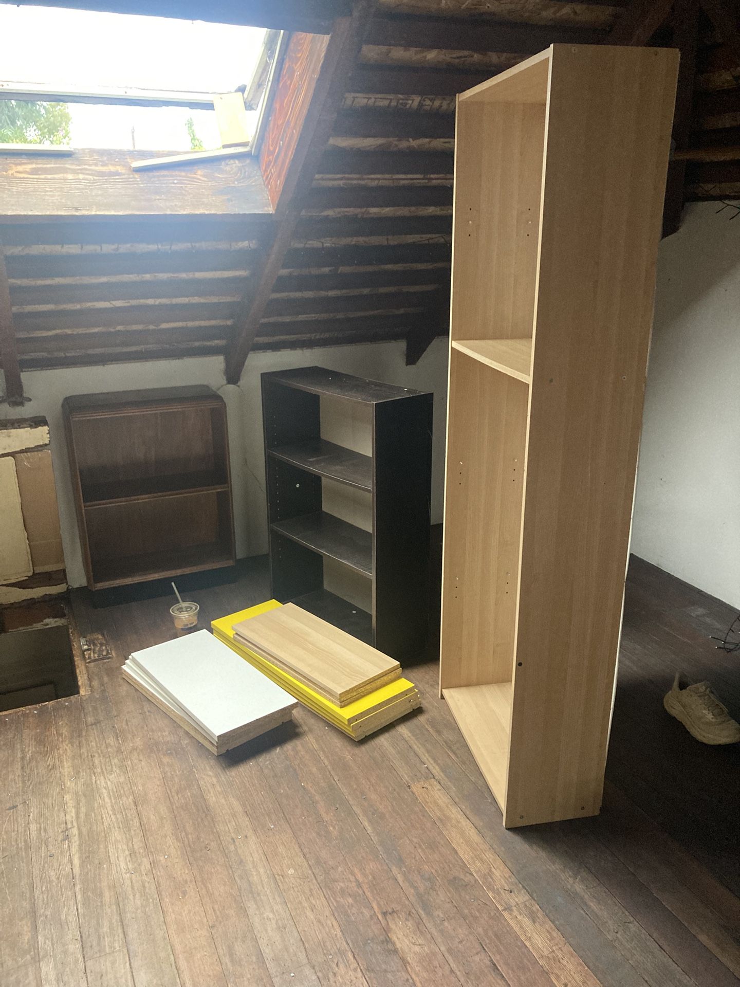 Free Various Bookshelves 