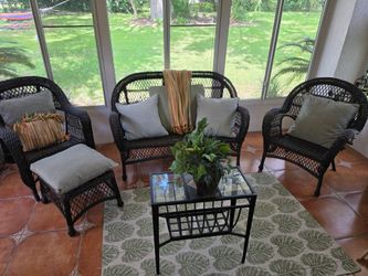 Pier 1 Imports Wicker Patio Set