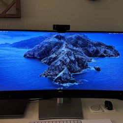 Dell 34” Curved Built In Cam/speakers