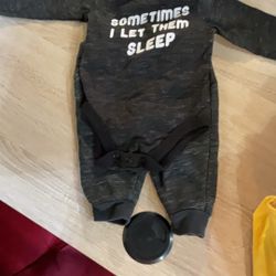 Garanimals Infant 2pc. Long sleeve Outfit. 3-6 Months 