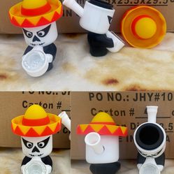 Novelty Skull Figure w/ Glass Insert – Unique Collectible Decor