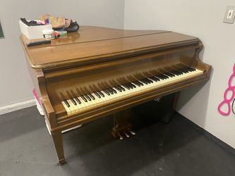 Fischer Baby grand piano