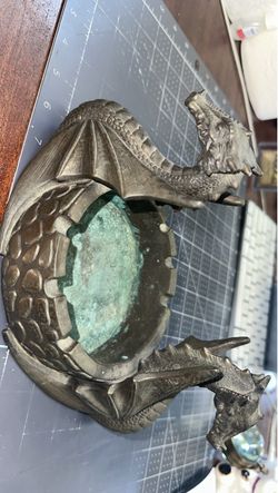 Dragon Decorative ashtray