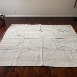 6’6 X 8’2 Vintage Kilim rug 