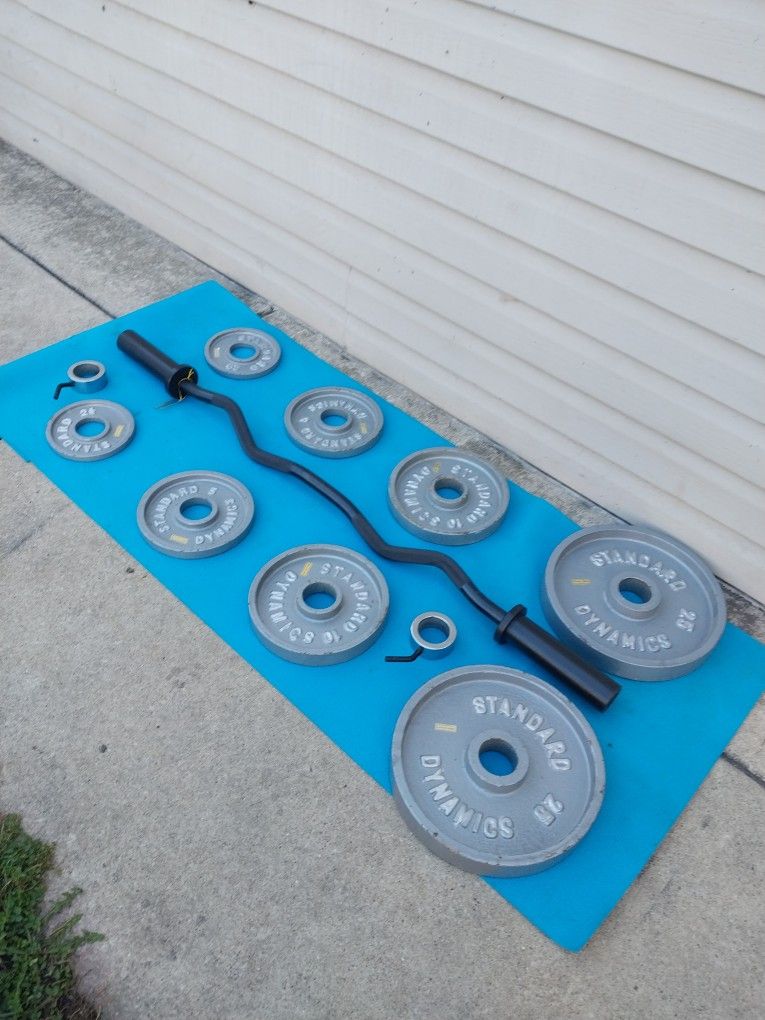 Olympic Curl Bar/Clips/Weights 