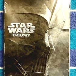 Star Wars Trilogy Like New No Scrstches