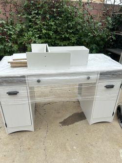 Desk