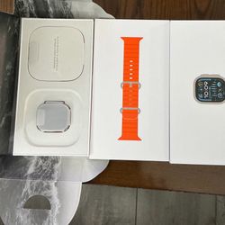 Apple Watch Ultra 2  Like New 