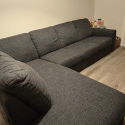  Living Spaces Complete Sectional