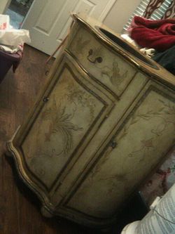 Powder room vanity