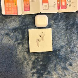 Active Noise Cancellation AirPods 4