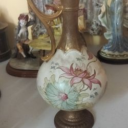 ANTIQUE MOORE & COP. FOLEYIAN PITCHER 