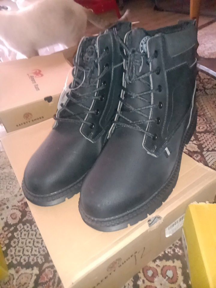 New Steel Toe Work Boots Size 11.5