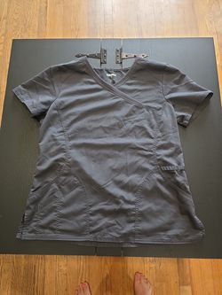 Medium scub top - Grey