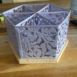 Make Up Brush Holder 