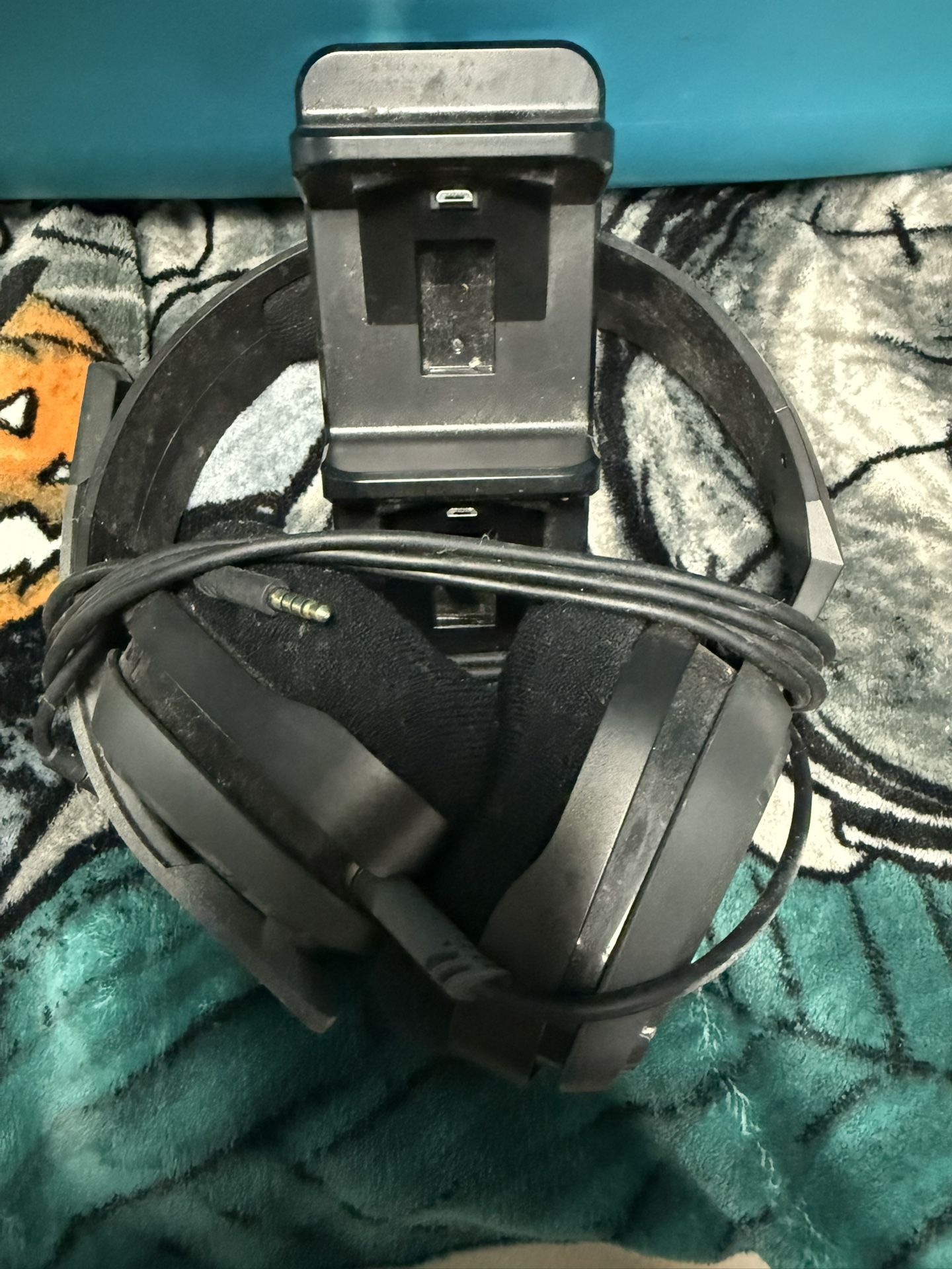PlayStation 4 Equipment