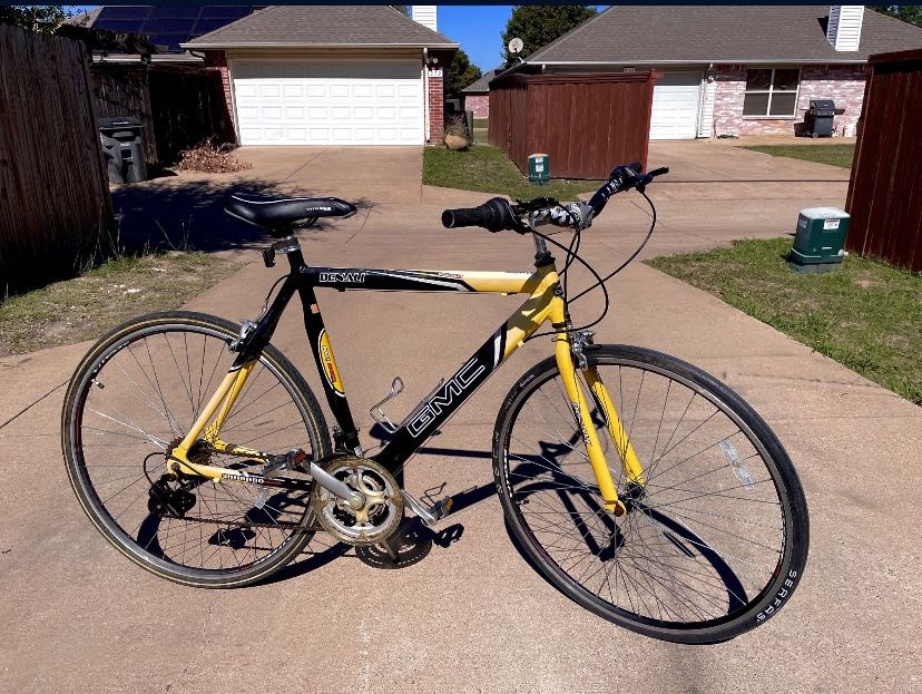 GMC Denali 700c road Bike