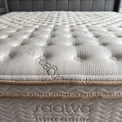 Make Me An Offer - Saatva Classic Hybrid King - Luxury Firm