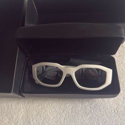Versace Sunglasses 🕶️ 