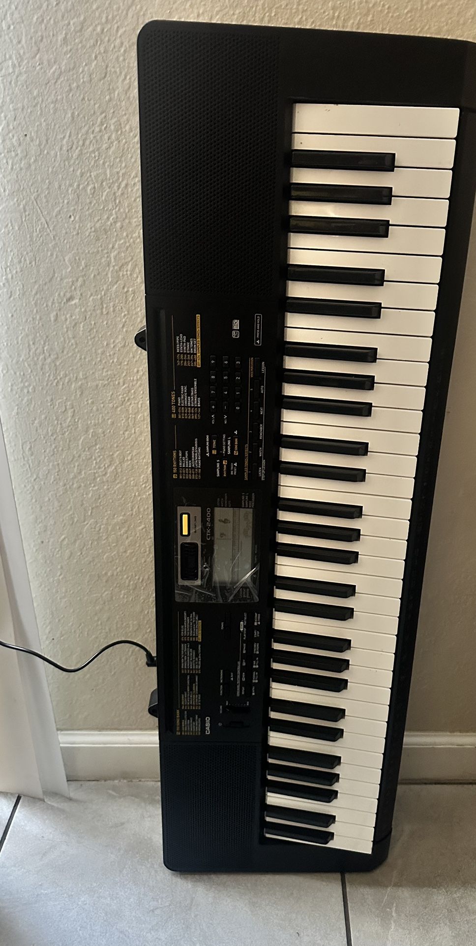 CASIO piano CTK-2400