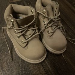 Timberland Boots Sz 4C 