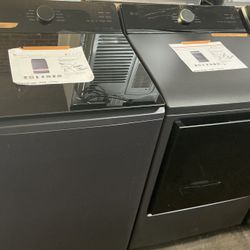 New  Lg Washer & Dryer Top Load Set In Matte Black