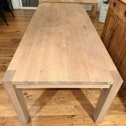 Ethnicraft Solid Oak Dining Table – Modern Farmhouse Style