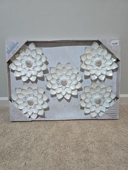 5-Piece Decorative Flower Wall Set