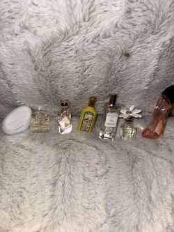 7 Mini Perfumes 
