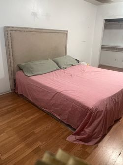 CallKing Mattress and Headboard