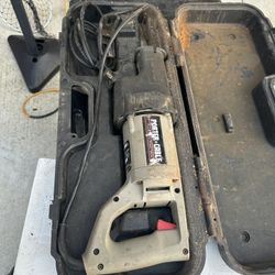 Porter-Cable 735 Tiger Saw Variable Reciprocating Saw with Case