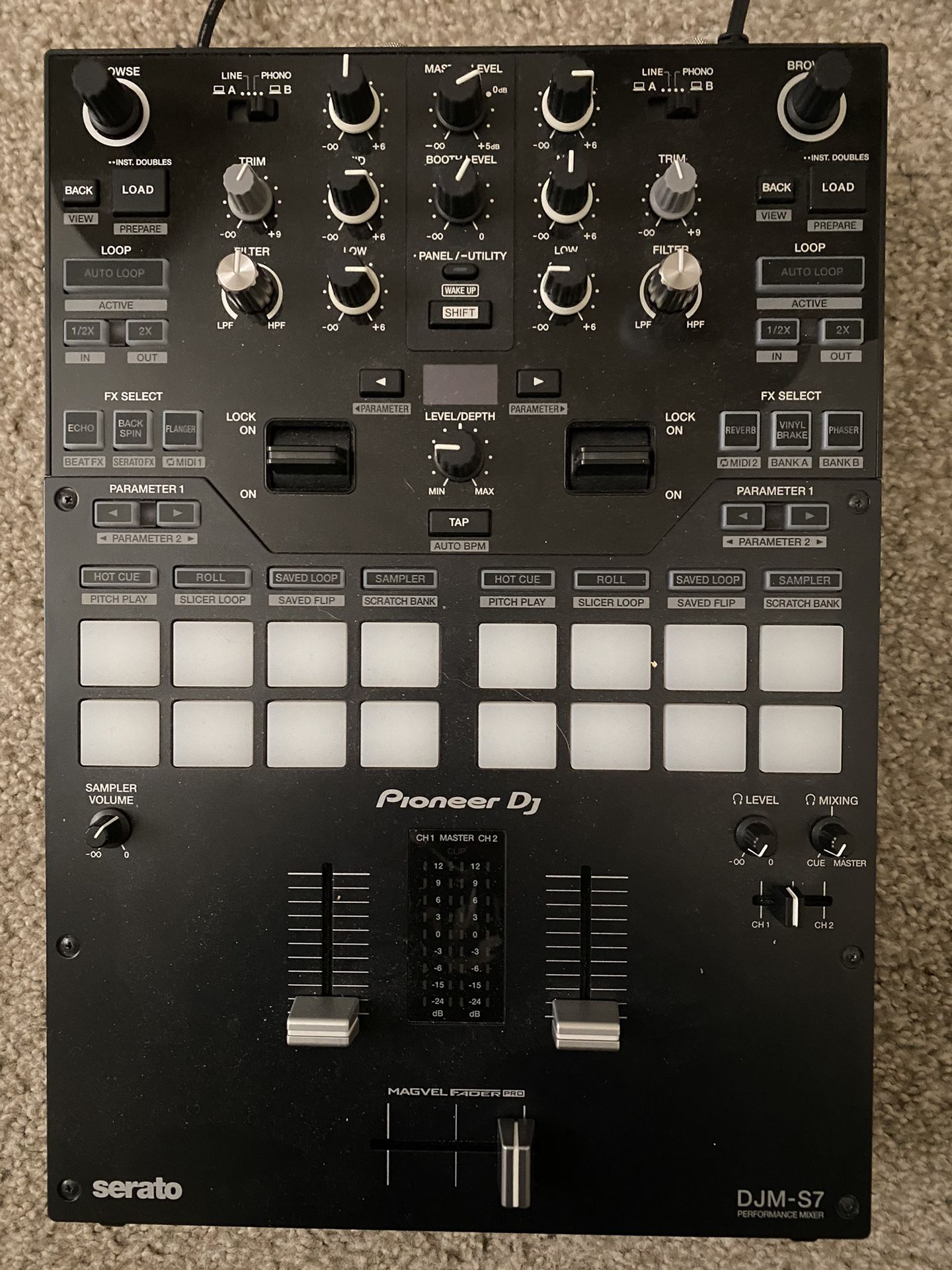 Pioneer DJM-S7 Mixer