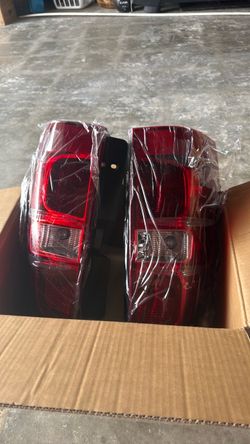 Left + Right Rear Tail Light Set