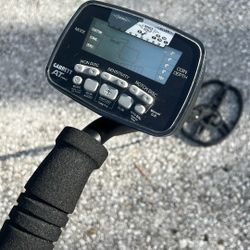 Garret AT Pro Metal Detector