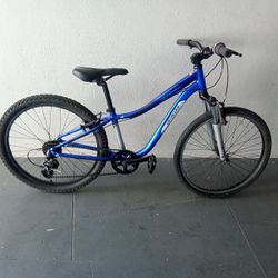 BICYCLE SPECIALIZED 7 SPEED BRAND NEW