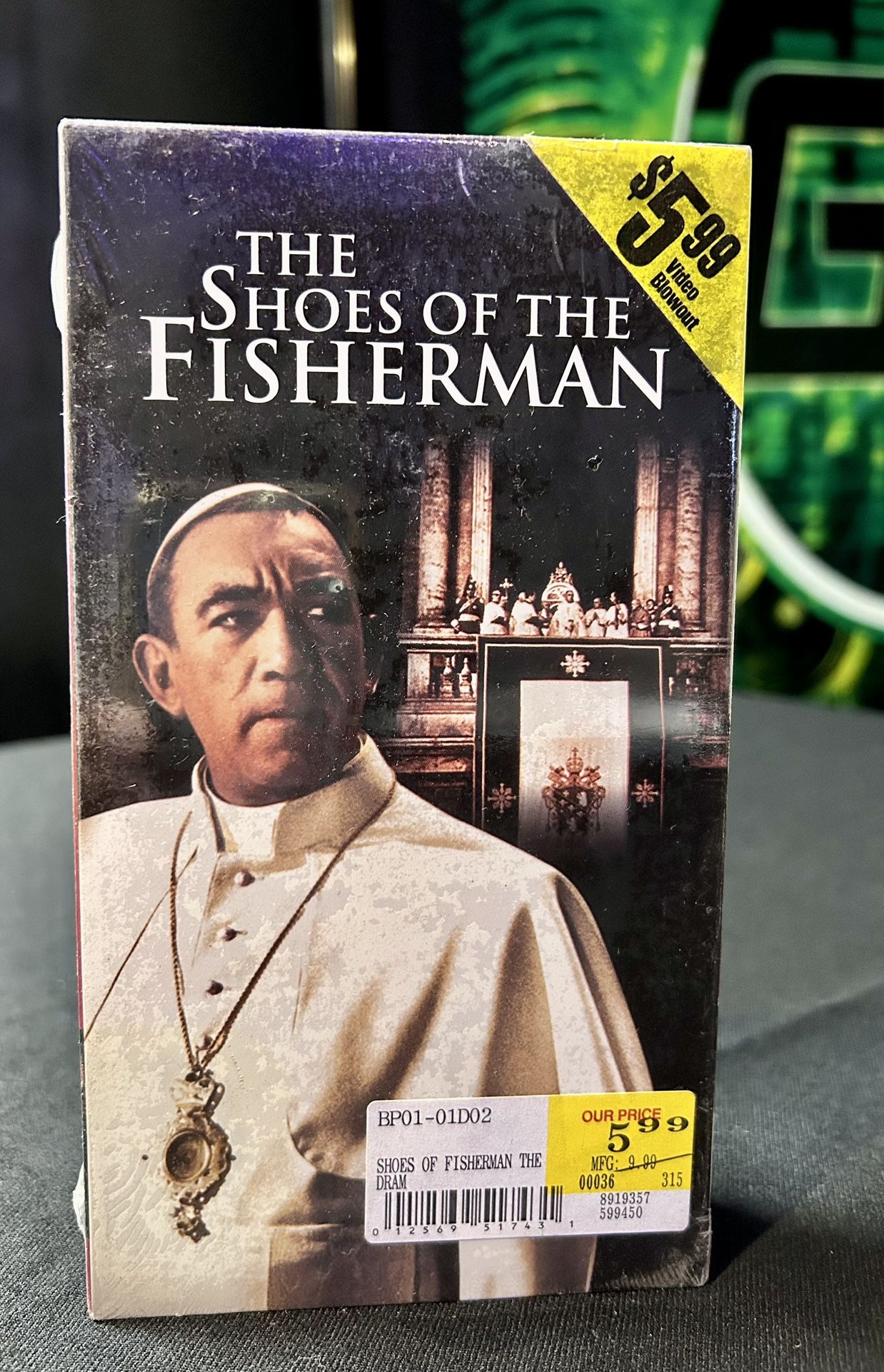 The Shoes Of The Fisherman - Anthony Quinn VHS