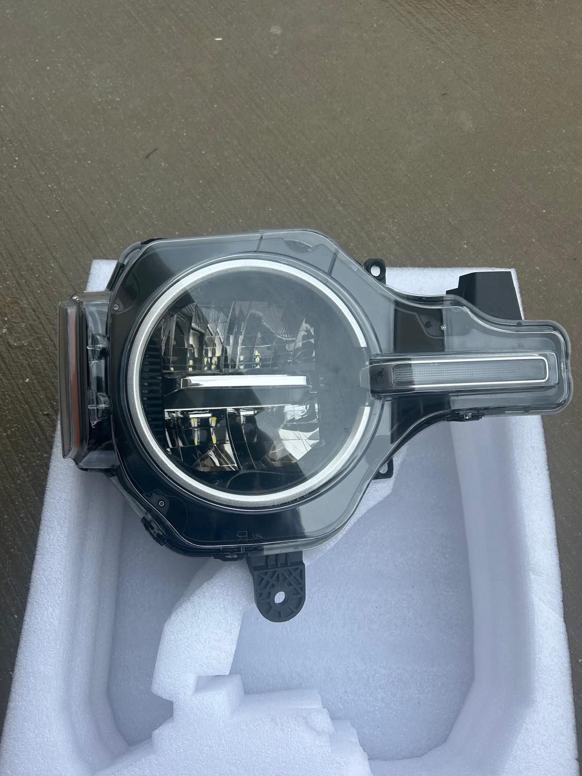 2024 Ford Bronco Headlights