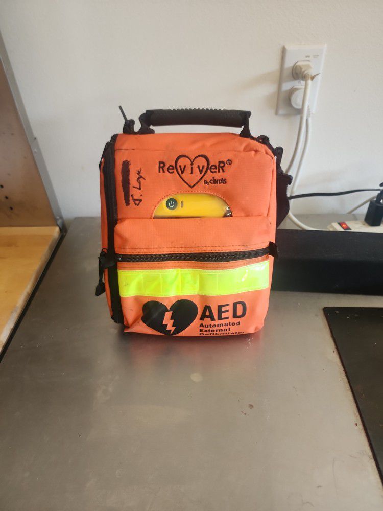 AED Reviver By Cintas