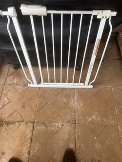 Gate