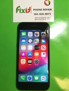 iPhone 8 unlocked 64gb in great condition